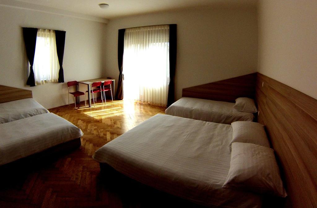 Sweet Dreams Rooms And Apartments Postojna Zimmer foto